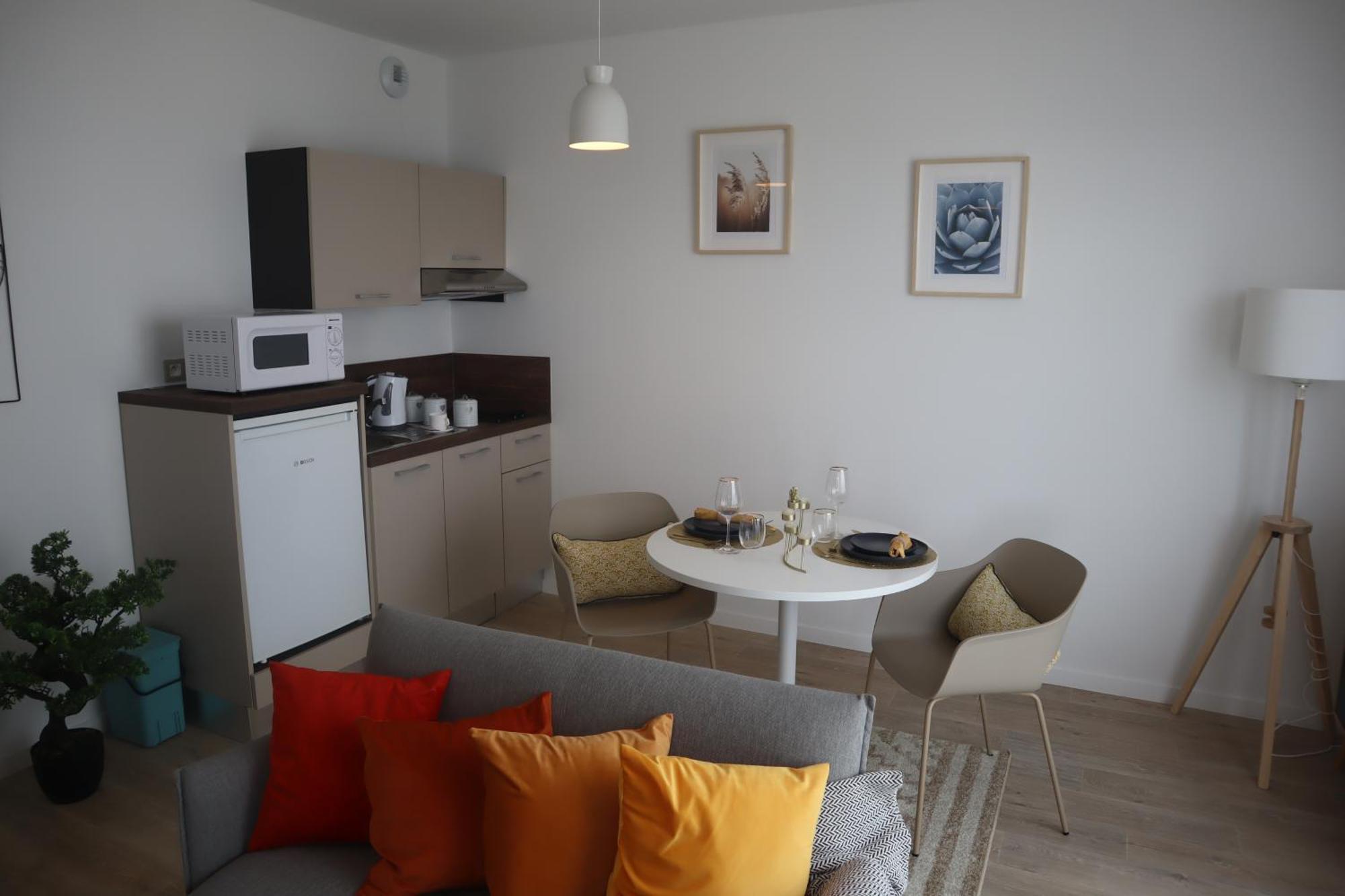 Oh Activ Cergy Aparthotel Buitenkant foto